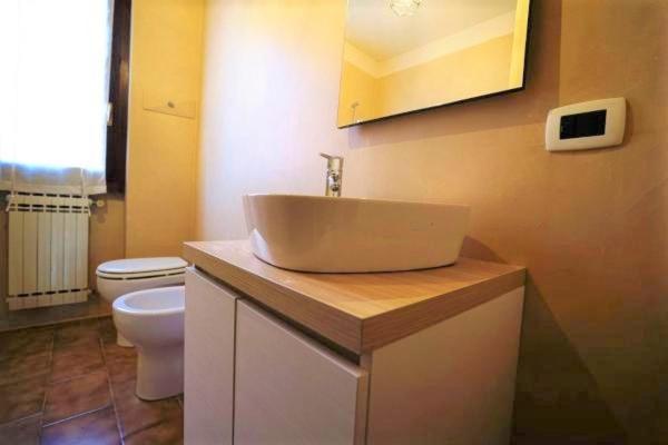 מלון דסנזאנו דל גארדה La Casa Di Rivo מראה חיצוני תמונה