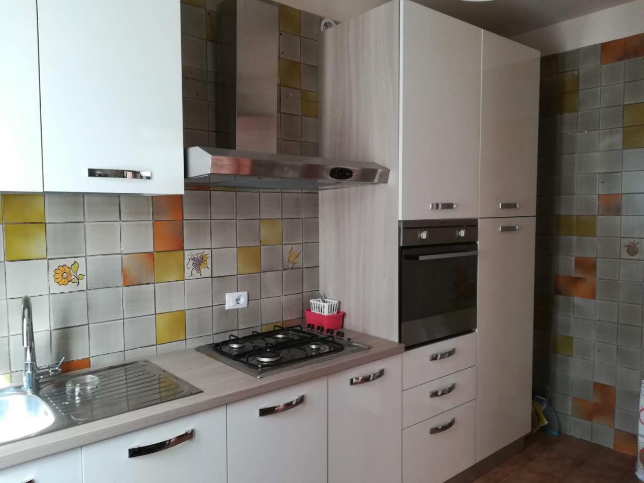 מלון דסנזאנו דל גארדה La Casa Di Rivo מראה חיצוני תמונה